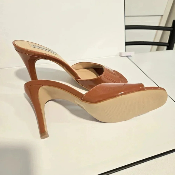 Steve Madden Brown Slide Heels – Effortlessly Chic - Picture 3 of 11